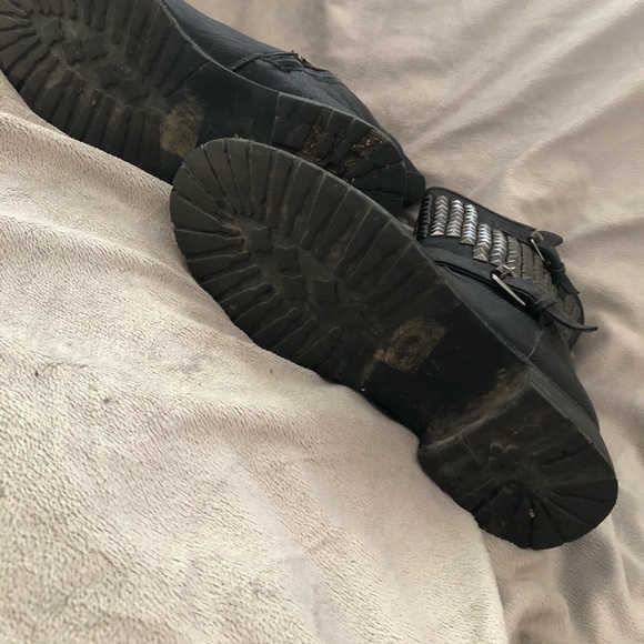 Black mid-calf boots - Picture 4 of 4